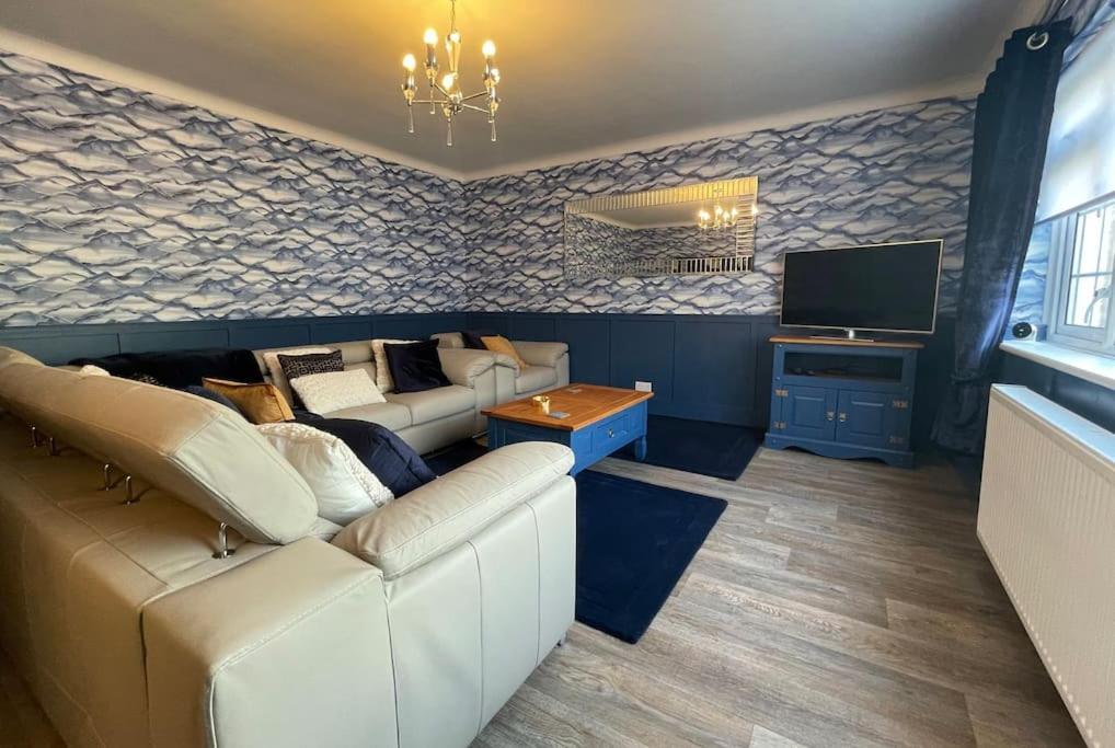 Rhoslan. Boutique Style Farmhouse In Snowdonia Caernarfon Exterior photo